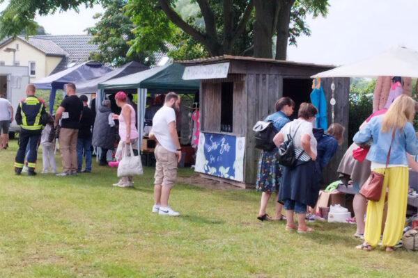 soroptimist-insel-ruegen-2024-flohmarkt